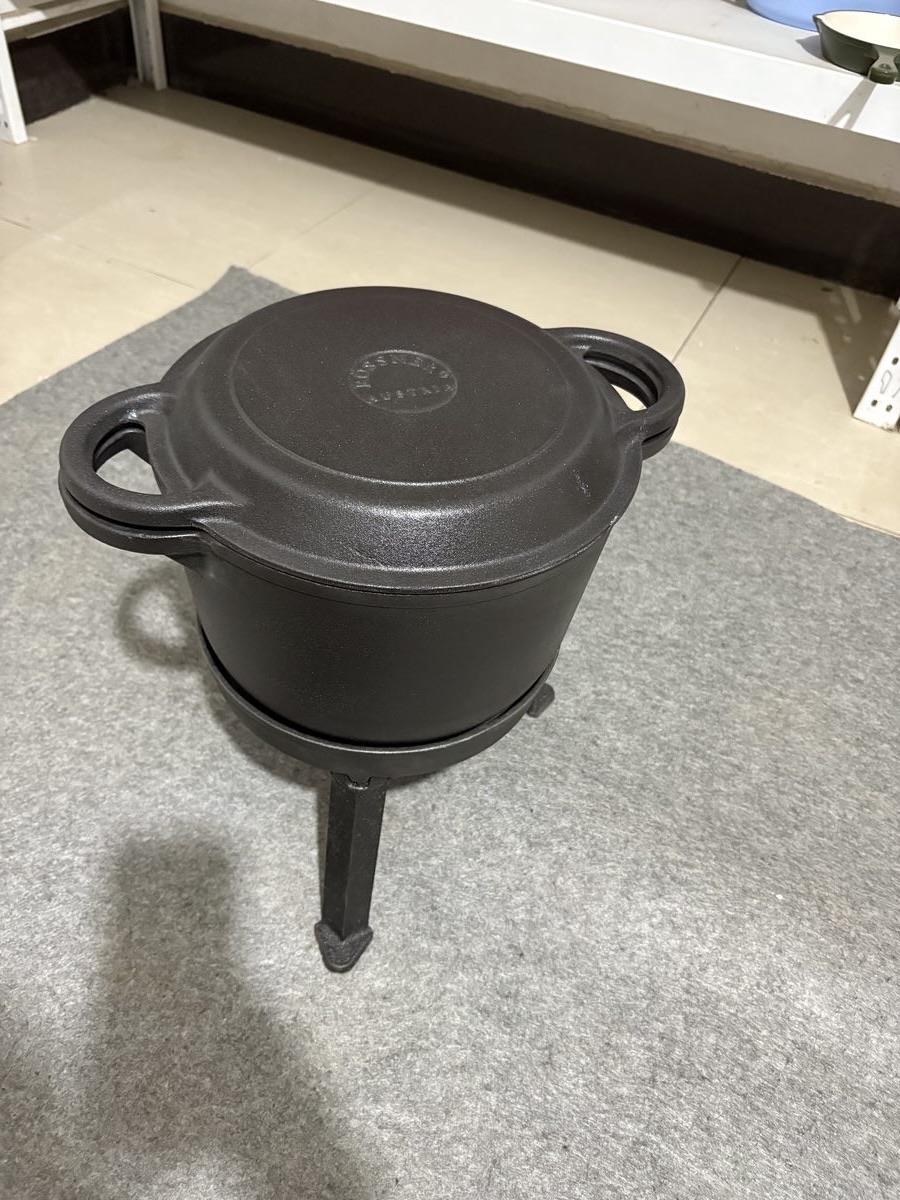 铸铁荷兰锅